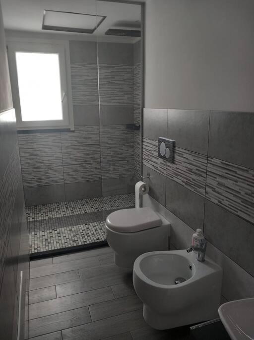 Chromotherapy Flat Monserrato Exterior foto